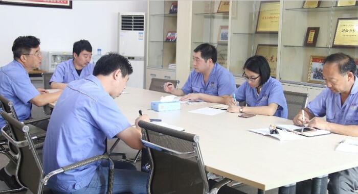 雙重預防體系周調(diào)度會在山東華業(yè)總部行政會議室召開